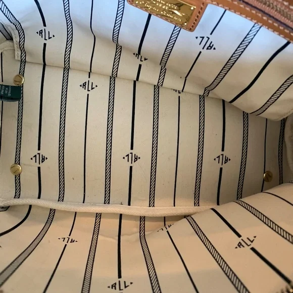 Lauren Ralph Lauren Black Print Handbag - Picture 8 of 8